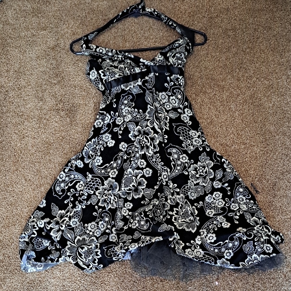 B Darlin Black and White Floral Mini Dress